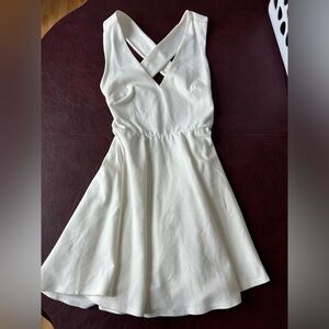 Lulu’s white mini dress